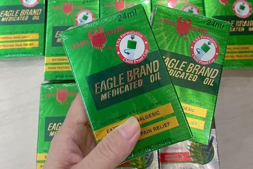 Review dầu gió xanh Mỹ Eagle Brand Medicated Oil-4