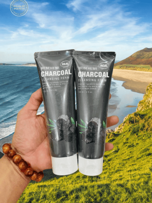 hebeheba-charcoal-cleansing-foam-review-chi-tiet-co-dang-de-ban-thu