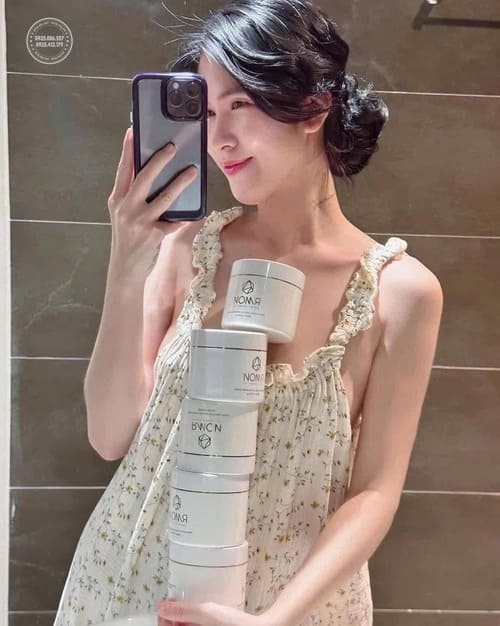kem-body-rmon-co-trang-khong-review-su-that-dang-sau