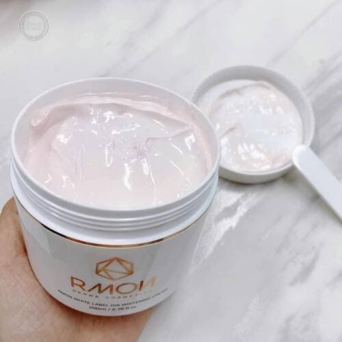 kem-body-rmon-co-trang-khong-review-su-that-dang-sau1