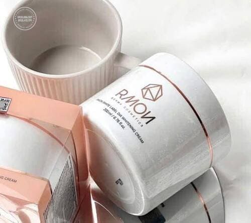 kem-body-rmon-co-trang-khong-review-su-that-dang-sau2